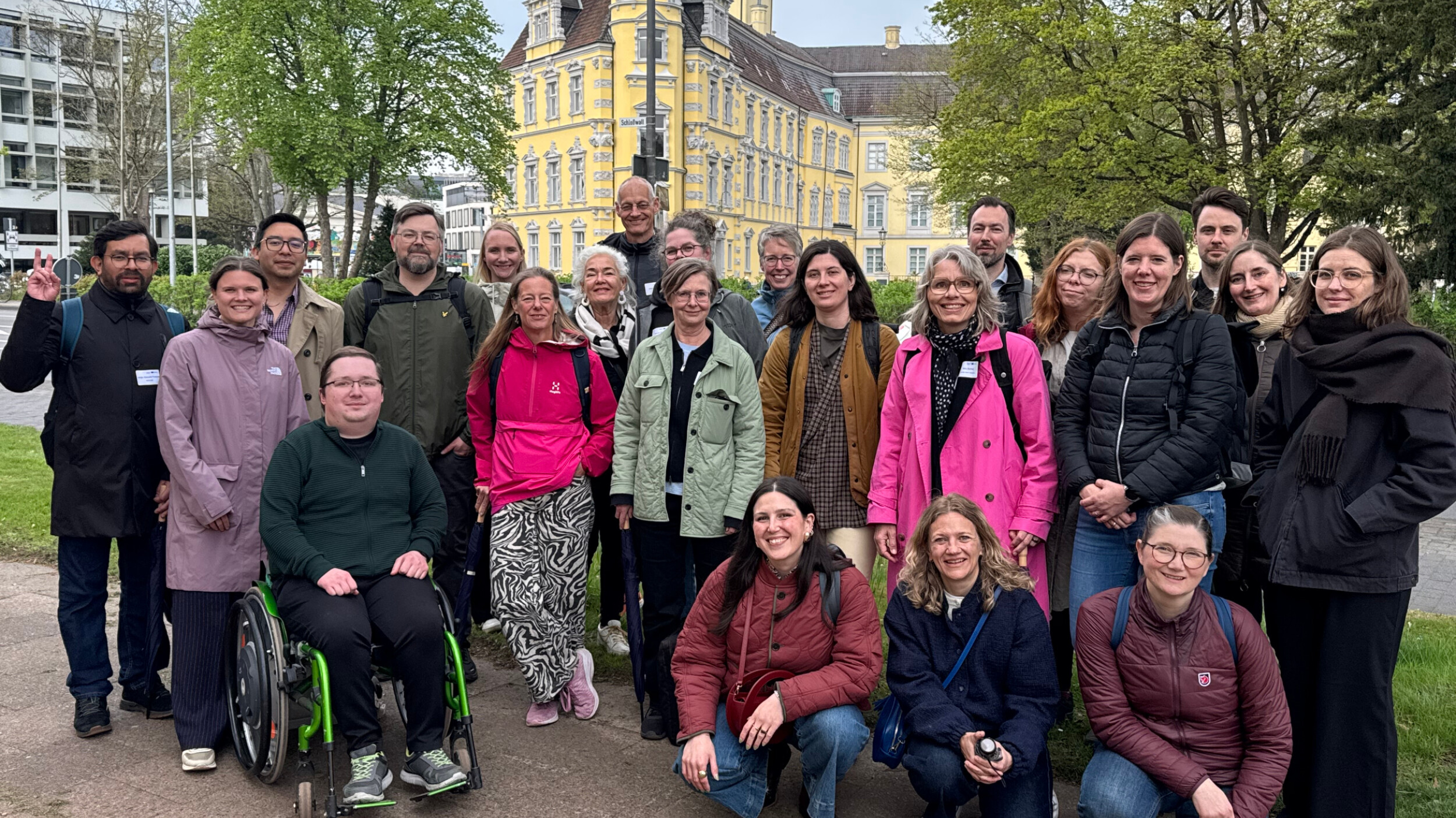 Projekttreffen in Oldenburg Versuch vor Schloß