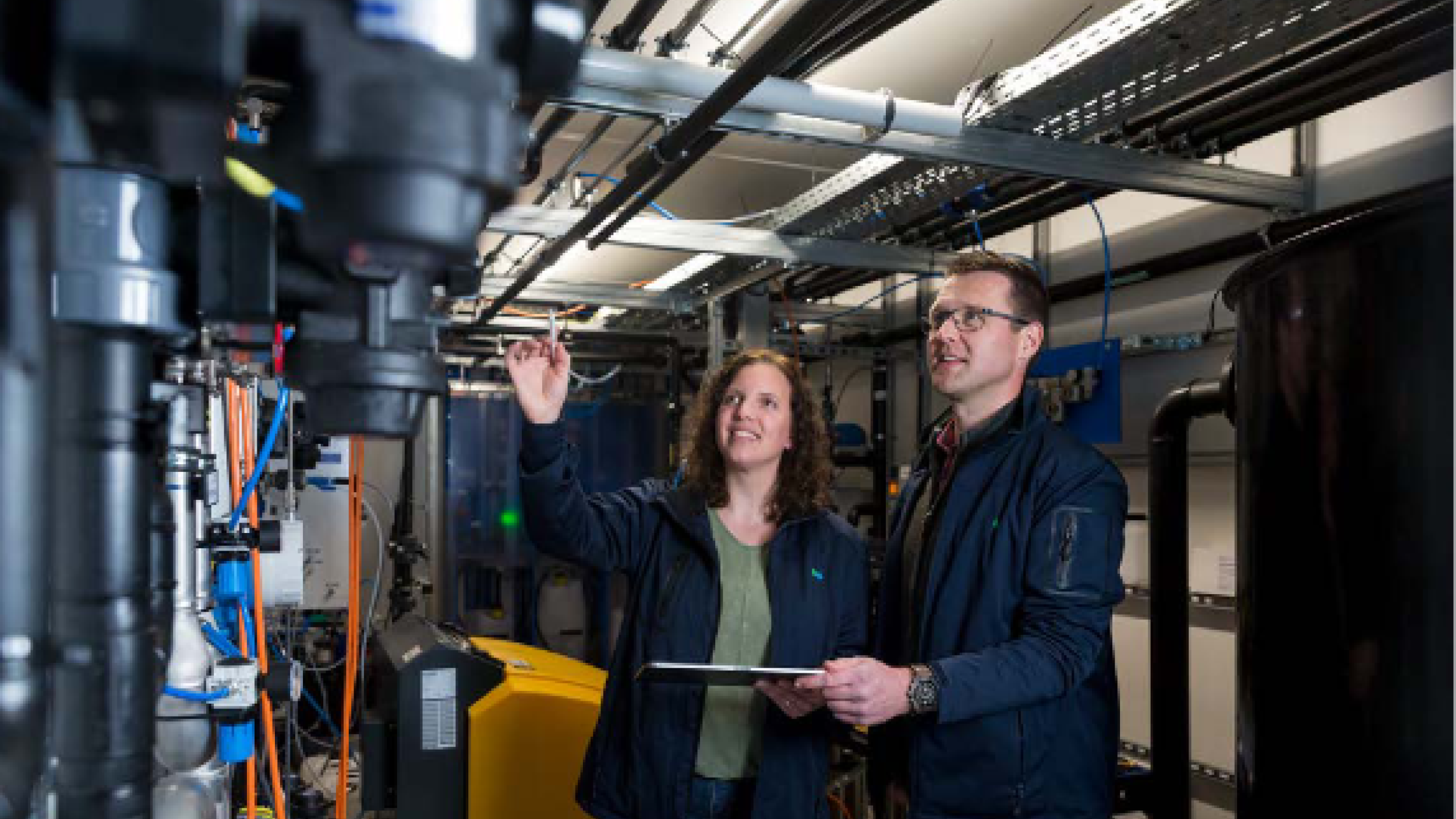 Kerstin Krömer und Stefan Wallschlag technische Begutachtung
