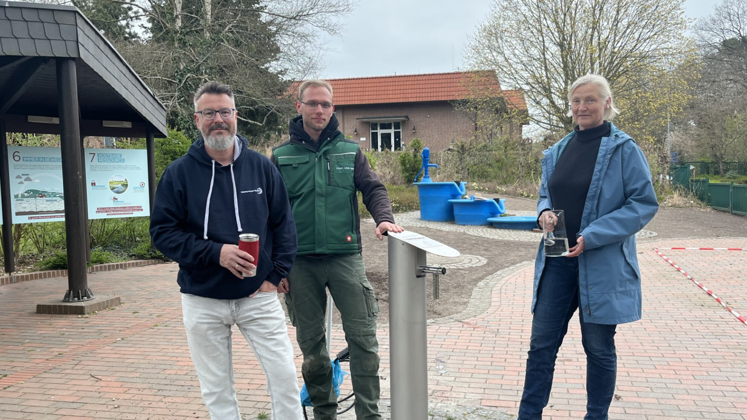 Neuer Trinkbrunnen am Trinkwasserlehrpfad Nethen
