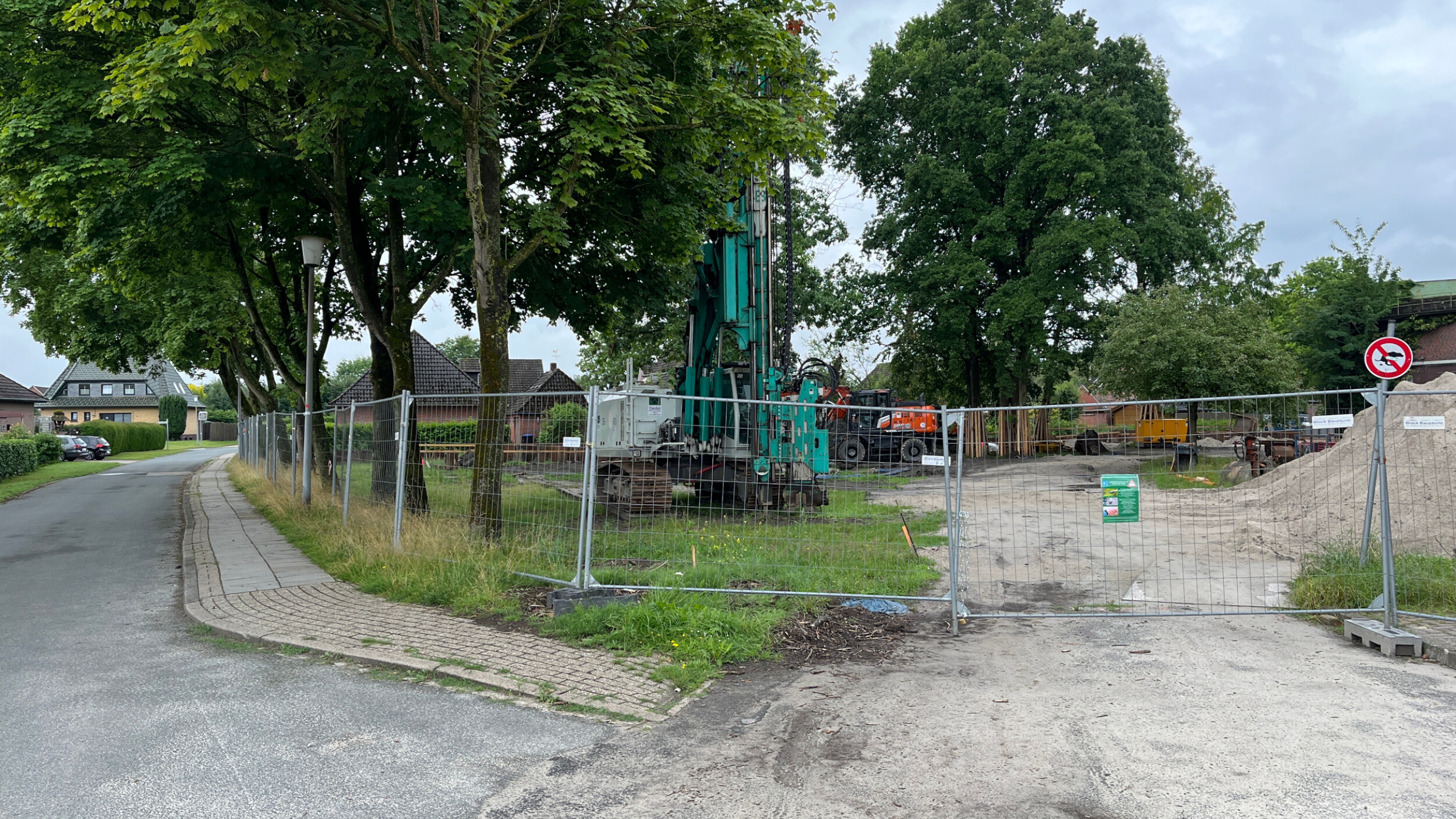 Blick auf die Baustelle im Ortsteil Rodenkirchen in der Gemeinde Stadland